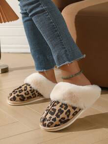 男女新款厚羊毛绒家居拖鞋，温暖、时尚、舒适、防滑室内一脚蹬拖鞋 - 卡其色 - 查看 4