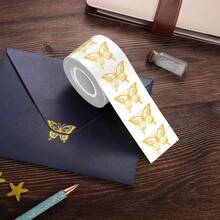 500 pièces Grands autocollants de papillons en forme asymétrique de 3x4cm, convenant pour l'emballage de cadeaux, la papeterie, le scrapbooking, les récompenses d'enseignants, autocollants adhésifs imperméables en PVC pour fournitures de scrapbooking - Grand papillon estampé à l'or - Voir 2