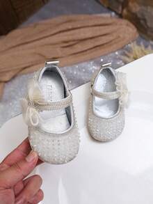 Infant Fashion Flats, Baby Spring/Summer Toddler Shoes, Shiny Bowknot Princess Shoes For Girls, Suitable For Party, Formal Wear, Vacation - Silver - View 3