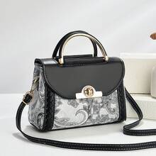 Shoulder Bags