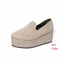 Sapatos de Plataforma de Salto Anabela Redonda Femininos, Bombas Casuais de Sola de Corda de Linho Suede para Uso Externo, Primavera/Outono, Tamanho 35-43 (Tamanho Grande Meio Número)