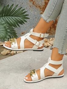 1 双女士纯色露趾罗马风格时尚凉鞋，采用柔软灵活的一体式材料制成，配有踝带扣和金链装饰，打破单调，舒适行走 - 白色 - 查看 6