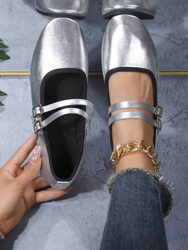 Women Square Toe Mirror Surface Buckle Strap Flat Shoes, Solid Color Preppy Style, Punk, Suitable For Casual, Office, Holiday, Wedding, Party, All Season