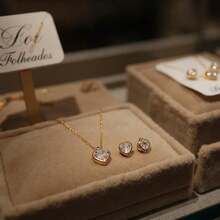 Elegant Zirconia Heart Necklace + Earring Kit For Women, Gold And Silver Plated - Dorado - Ver 2