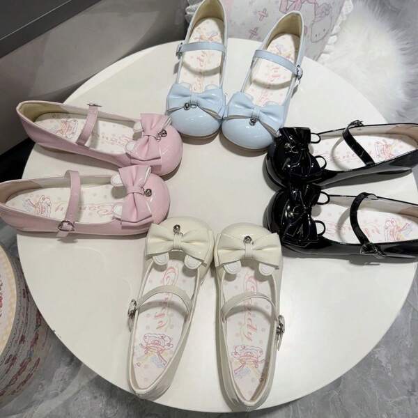 Women Flats