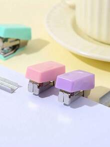 Three Color Morandi Stapler Stapler Storage Box Mini Set. 3.9 * 2.7cm Compact & Adorable, Great For Office, Classroom & Home. Ideal For Binding Docs, Small Packaging. Easy Storage & Portability, Back To School Essential.