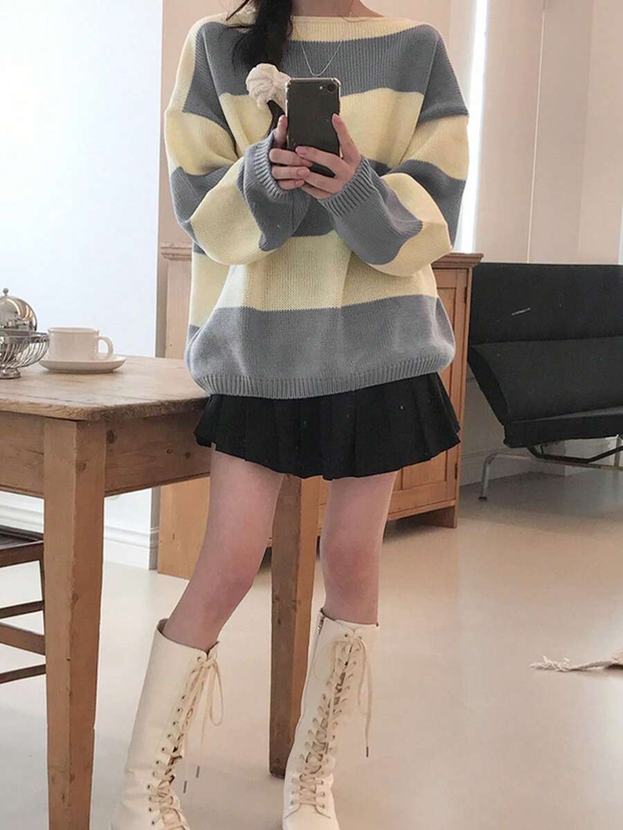 2025 Spring & Autumn Minimalist Striped Pullover Sweater For Women