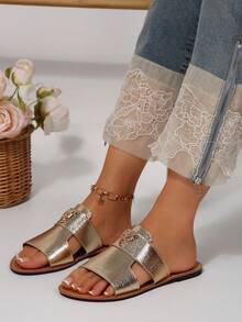 2024年夏季时尚虎头扣装饰平底露趾一脚蹬凉鞋，复古穆勒鞋 - 金色 - 查看 2