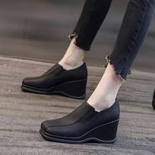 Women Flats - Black - View 6