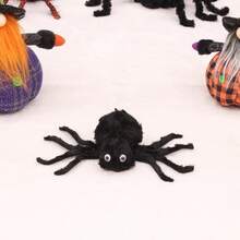 Decoración colgante realista de tela de araña, adecuada para decoración de atmósfera de Halloween