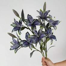 蓝色丝绸花，复古百合人造花插花，2朵花和1个花蕾，乳胶真触复活节百合花，婚礼花束派对餐厅家居餐桌装饰中心婚礼花束