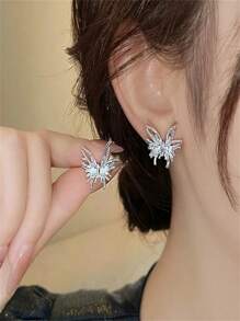 Silver Butterfly Stud Earrings For Women, Luxury High-End Elegant Earrings, Unique Jewelry Design 2025