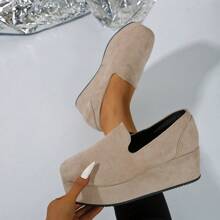 Sapatos de Plataforma de Salto Anabela Redonda Femininos, Bombas Casuais de Sola de Corda de Linho Suede para Uso Externo, Primavera/Outono, Tamanho 35-43 (Tamanho Grande Meio Número)