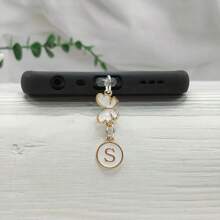 1 件双面圆形字母 A-Z 和蝴蝶吊饰防尘塞，DIY 金属手机装饰