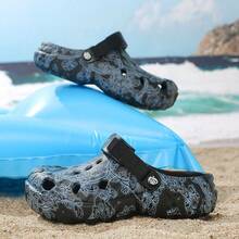 Sandalias tipo zuecos perforados para hombre, zapatos de playa antideslizantes y resistentes al desgaste, zapatos bordados para el hogar