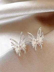 Silver Butterfly Stud Earrings For Women, Luxury High-End Elegant Earrings, Unique Jewelry Design 2025