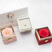 新款可旋转小熊蛋糕图案珠宝盒，内含一支点燃的蜡烛，按钮可翻转层层惊喜礼盒，生日情人节母亲节圣诞节惊喜礼物，适用于戒指、吊坠、项链收纳盒