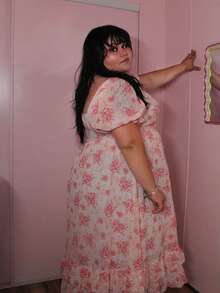 Enliva 加大码波西米亚风夏季浪漫雪纺花卉印花连衣裙，带褶边和下摆，女装 - 粉色 - 查看 8