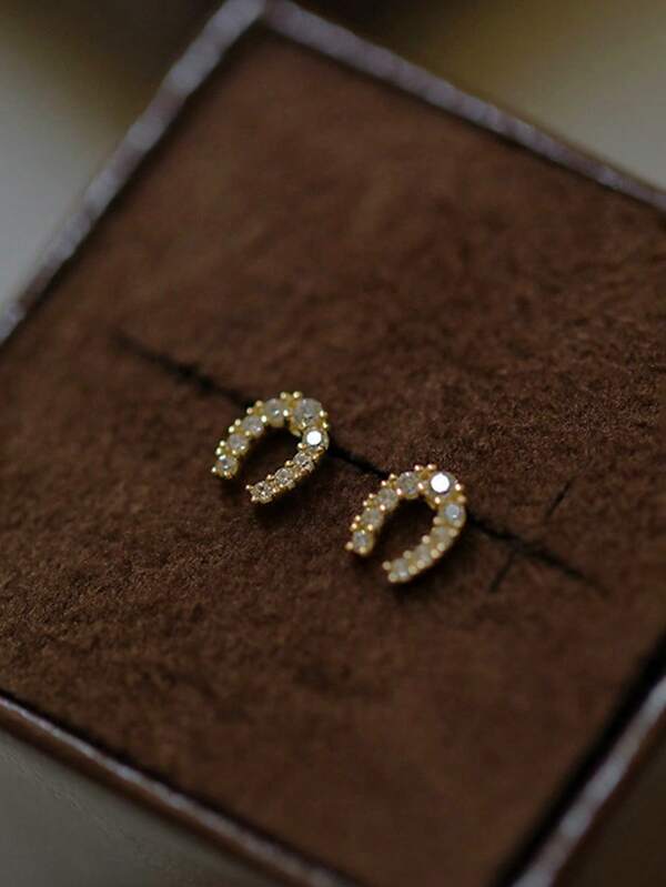 1 Pair Lucky Horseshoe Stud Earrings, Fashionable Elegant Versatile Earrings, Fresh Ins Style
