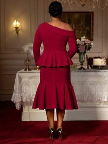 2 pièces Ensemble grande taille Top à col asymétrique manches longues Jupe sirène taille haute Costumes - Rouge foncé - Voir 3