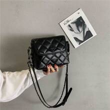 Women Shoulder Bags - 黑色 - 查看 2