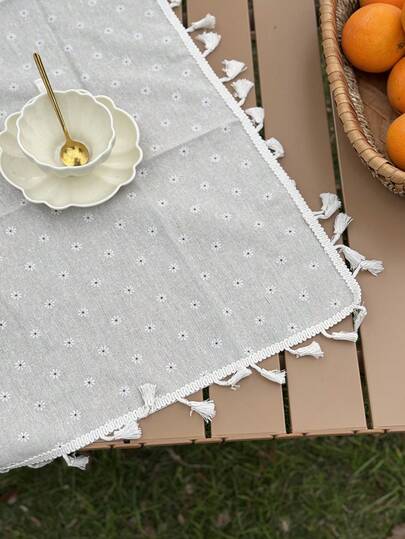 قطعة واحدة من ديكور الربيع/الصيف، مفرش طاولة مربع صغير بلون بيج مزين بشرابات بيج، قابل للغسيل، محمول، مناسب للطاولات المربعة/المستديرة الصغيرة، المطبخ، غرفة الطعام، النزهات، التخييم، المناسبات، الحفلات، الديكور الخارجي