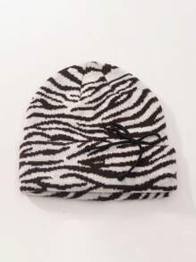 1pc Unisex Retro Fashionable Striped Zebra Pattern Knit Hat, Women Winter Warm Ear Protector Beanie, Suitable For Daily Wear And Halloween