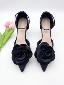 2pcs Elegant Fabric Rose Decorative Shoe Clips - Perfect For Weddings, Bridal Parties And High Heels