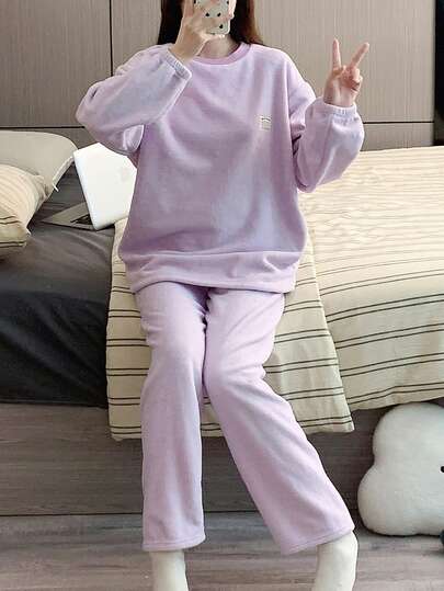 2pcs Women Solid Color Flannel Crew Neck Pajama Set, Long Sleeve Top And Long Pants, Minimalist Stylish Loungewear, Suitable For Outerwear, Cozy Winter Clothes