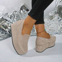 Sapatos de Plataforma de Salto Anabela Redonda Femininos, Bombas Casuais de Sola de Corda de Linho Suede para Uso Externo, Primavera/Outono, Tamanho 35-43 (Tamanho Grande Meio Número)