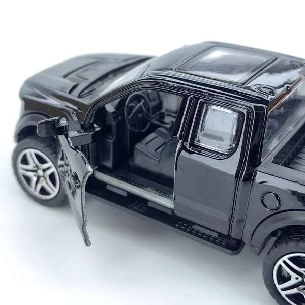 1 pièce modèle de voiture SUV tout-terrain en alliage, portes ouvrantes, miniature, décoration de gâteau/poupée, convient aux enfants de 3 à 12 ans, cadeau idéal pour la fête des mères, le Ramadan, la fête des enfants et Thanksgiving.