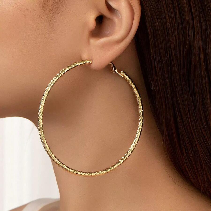 1 Pair Metallic Texture Exaggerated Hoop Earrings