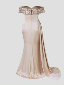 Vestido de satén de hombros descubiertos elegante con collar de lentejuelas brillantes y abertura en el dobladillo de Faeriesty Curve Plus | Lujoso aspecto contemporáneo de noche