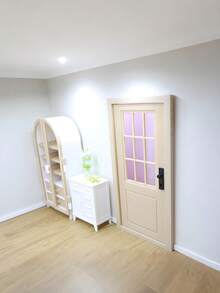 1:12 Scale Miniature Door, DIY Dollhouse Accessory, Resin Realistic Openable House Door, Miniature Scene Decor, Pretend Play Prop, Openable Model House Door, Accessory