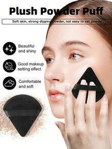 33件套专业化妆刷套装，含刷子清洁垫，包括：20支化妆刷、3个化妆海绵、3个洁面海绵、6个三角粉扑，适用于粉底、腮红、眼影、遮瑕等。化妆刷套装，化妆刷套装，化妆刷套装，全套化妆刷，化妆刷套装，全套化妆套装，化妆刷套装，化妆刷套装，化妆刷礼盒套装