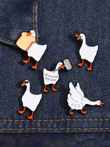 2pcs (Random Design) Cartoon Big White Goose Brooch, Creative Student Backpack Pins Clothing Accessories, Cute And Adorable Letter Metal Badge