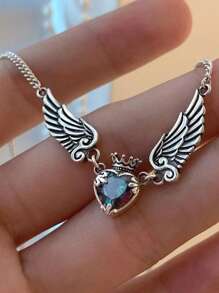 1件彩色心形水晶几何优雅天使翅膀项链，男女皆宜的个性化珠宝，适合圣诞节、万圣节、情人节、感恩节等场合，西部风格天使皇冠项链配饰