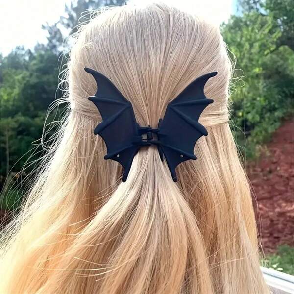 1pc Gothic Punk Bat Wing Hair Clip - Elegant Metal Ponytail Holder For Women, Suitable For Halloween And Christmas Party, Halloween Hair Decor | Gothic Style | Durable Plastic, Halloween Accessory