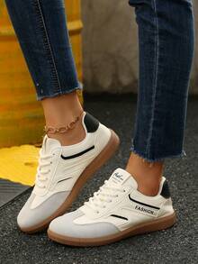 Student Fashion Sporty Low-Top Lace-Up Sneakers For Teenage Girls, Casual Campus Shoes - Black and White - View 5