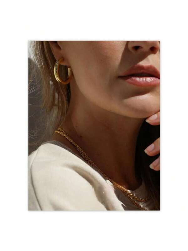 1 Pair Of Women's Coarse Gold C-Shaped Earrings, Stainless Steel Electroplated Gold, Women's Columnar Retro Geometric C-Shaped Rings, Daily Party Vacation