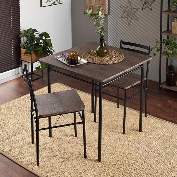 Outdoor Dining Tables