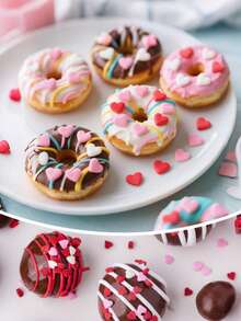 100g/3.52oz 蛋糕洒 蛋糕烘焙装饰 各种形状 S 形 心形 圆形 三角形 可撒在烘焙食用蛋糕装饰糖蛋糕婚礼甜点冰棋森林甜甜圈用于装饰 - 彩色 - 查看 2