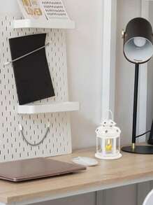 1个铁艺烛台，镂空星形装饰，圣诞蜡烛，铁艺装饰灯笼，户外家居装饰灯笼