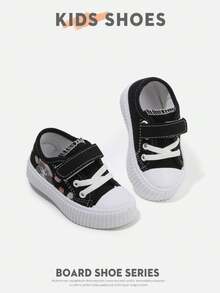 This Girls' Casual Sports Shoes Feature A Breathable, Soft And Non-Slip Sole, Suitable For Children To Wear. New Arrival For Autumn, Can Be Worn Year-Round. - Black - View 3