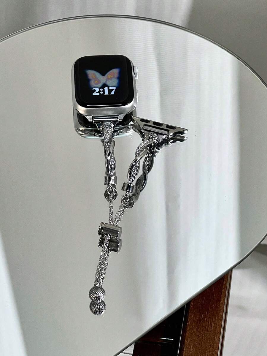 1 件时尚金属智能表带，十字全钻兼容 表带兼容 表带女款，兼容 Apple Watch38/40/41/42/44/45/46/49 毫米，兼容 Series Ultra/SE/10/9/8/7/6/5/4/3/2/1，腕带长度调节简单易操作，适合赠送朋友女朋友 - 銀色 - 查看 1