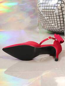 Wiosenne/jesienne satynowe bordowe kokardki ze spiczastym noskiem i paskiem na kostce na wysokich obcasach dla kobiet - Burgund - Zobacz 5