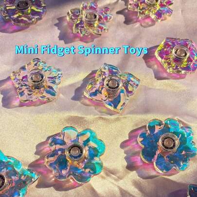 1/6/12/18/24/30/50 Pack Mini Christmas Snowflakes Toys,Christmas Snowflakes Fidget Spinners Bulk-Mini Toys For Kids Teens Adults Birthday Party Favors,Stress Relief Sensory Toys,Birthday Party Favors Gifts For Kids Teens Adults,Christmas Stocking Goodie Bag Stuffers,Treasure Box Toys For Classroom Prizes Supplies