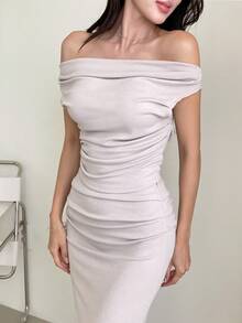 ARA CHIC 米色优雅单肩褶皱领口系腰性感裹臀鱼尾修身长裙，女士款 - 早春夏季宴会派对新款 - 米色 - 查看 2