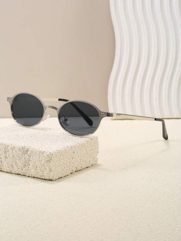 1 Piece Of Women's And Men's Retro Oval Metal Frame Personalized Fashionable Retro Glasses