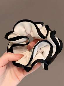 1pc French Style Minimalist Hair Scrunchies With Black And White Edges, Large Hair Scrunchies, Workplace Style Hair Accessories,Low Ponytail Hair Accessory,Large Fashionable Hair Scrunchies.Hair Ties Scrunchy Hair Ties, Ponytail Holders